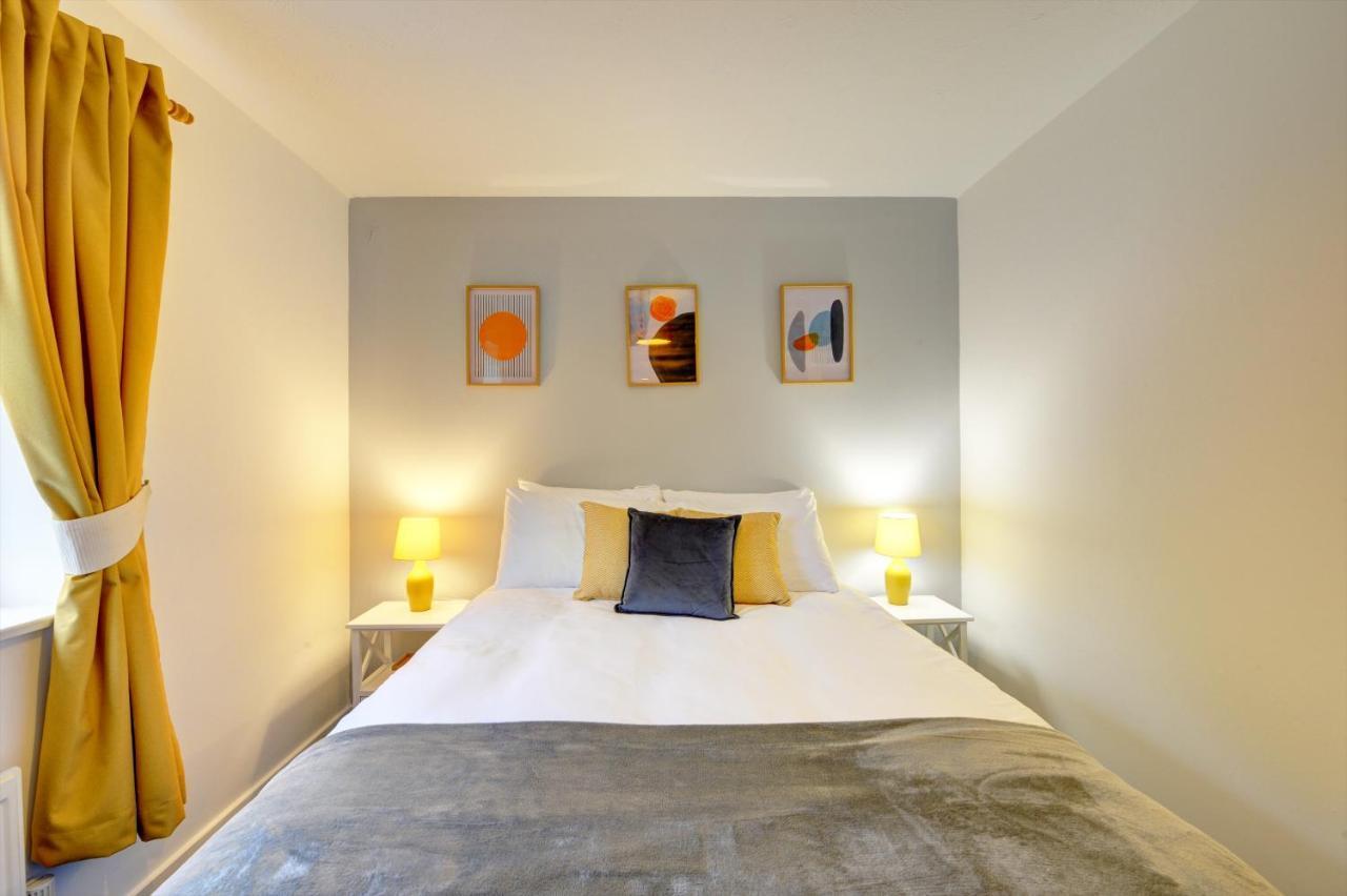Modern 2 Bed House Sleeps 6 Southam Town Centre - Inspire Homes Ltd מראה חיצוני תמונה