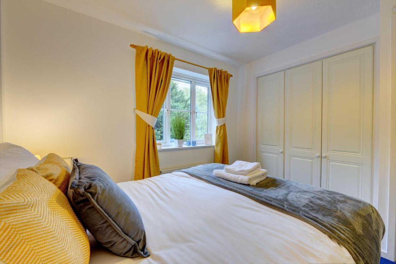 Modern 2 Bed House Sleeps 6 Southam Town Centre - Inspire Homes Ltd מראה חיצוני תמונה