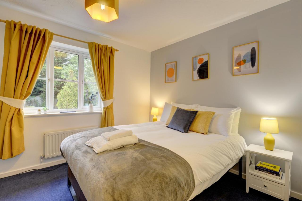 Modern 2 Bed House Sleeps 6 Southam Town Centre - Inspire Homes Ltd מראה חיצוני תמונה